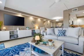 Charming Beachside Getaway With Balcony